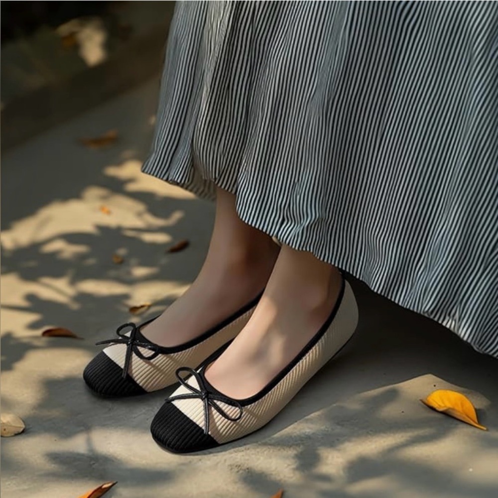 Black and Cream Flats - Picture 2 of 6